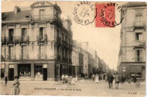 CPA St-NAZAIRE - La rue de la Paix (222430)