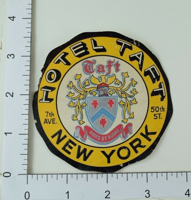 Poster Stamp Luggage Label Vintage Hotel Taft New York E5