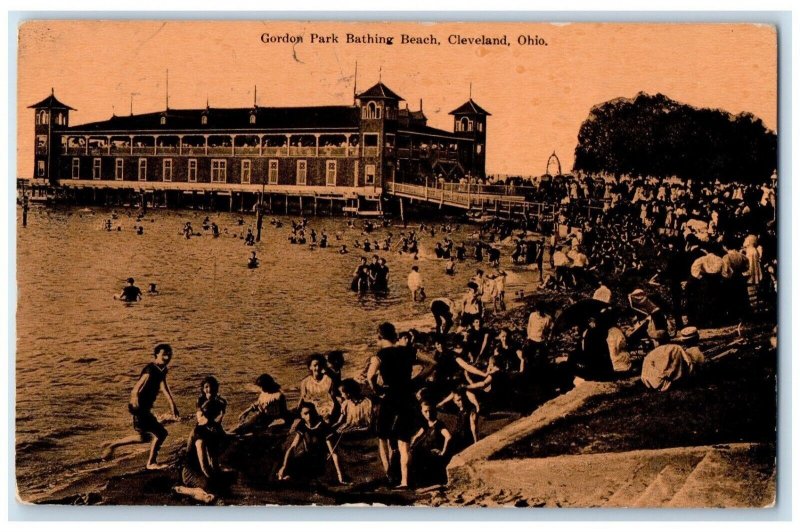 c1910 Scenic View Bathing Beach Gordon Park Cleveland Ohio OH Unposted Postcard