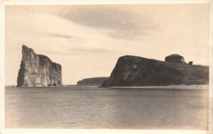 Vintage Postcard Historic Ocean Rock Formation Scenic Beautiful View