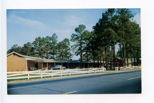 Hampstead NC Drive-In Food Motel Old Cars Postcard