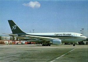 Cyprus Airways 5B-DAR, Airbus Industrie A310 Airbus (1970s) Postcard