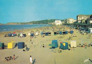 POSTAL 18537: Plage La Cote Basque Hendaye