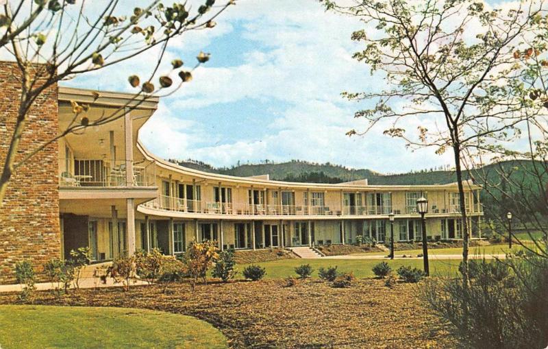 OR, Oregon  COUNTRY SQUIRE MOTEL  I-5 at Coburg  LANE COUNTY  Roadside Postcard 