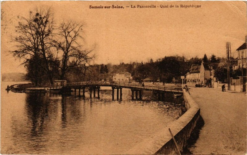 CPA SAMOIS-sur-SEINE - La Passerelle - Quai de la Republique (292963)