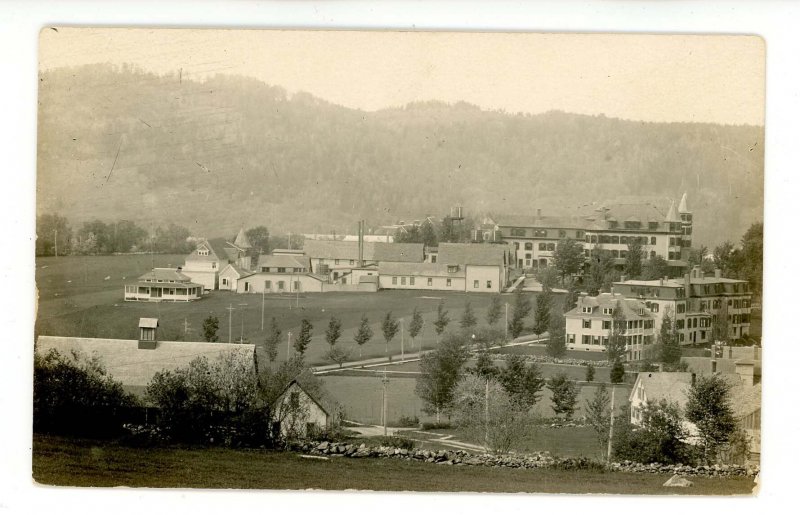 NH - Sugar Hill. Sunset Hill House      RPPC