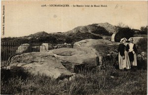 CPA LOCMARIAQUER - Le Menhir brise de Mane Hoerk (431100)