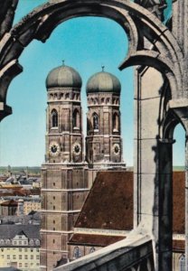 Germany Muenchen Blick auf die Frauenkirche