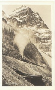 Canada Postcard - Train Travelling Past Mount Stephen - British Columbia TZ11575