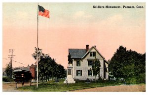 Connecticut Putnam Soldiers Monument , Trolley , American Flag