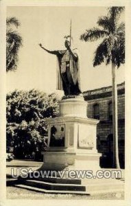 Kamehameha Statue, Real Photo - Honolulu, Hawaii HI  