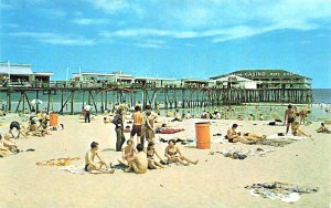 Old Orchard Beach ME Beach Scene Casino Miniature Golf, Postcard