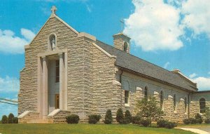 WHITE SULPHUR SPRINGS, West Virginia WV   ST CHARLES BORROMEO CHURCH  Postcard
