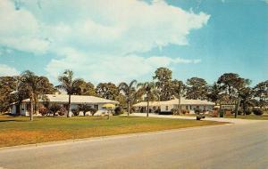 SARASOTA, FL Florida    HOLIDAY MOTEL  Roadside    c1960's Chrome Postcard