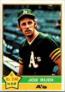 1976 Topps Baseball Card Joe Rudi Oakland Athletics sk13378