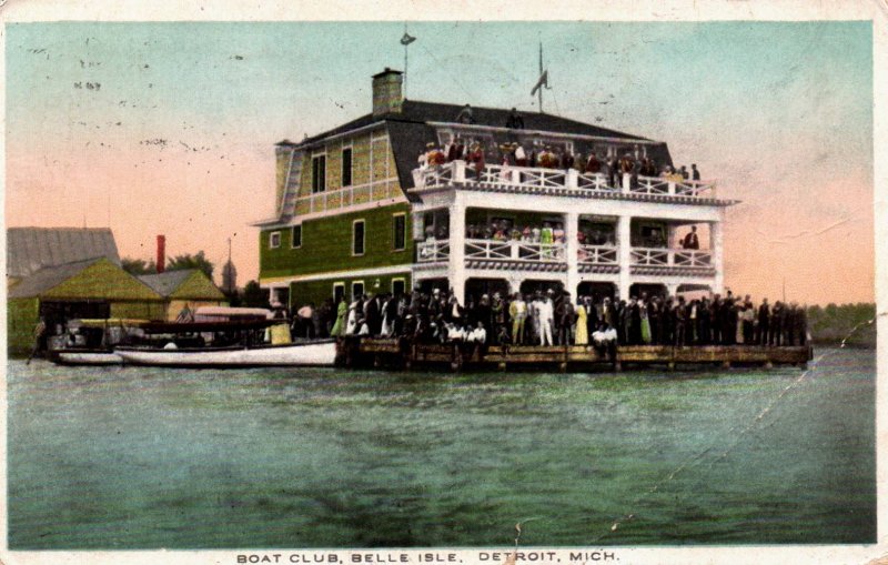 Detroit, Michigan - The Boat Club at Belle Isle - People on the Dock - in 1916