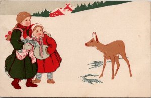 Christmas Children Red Green Coats Striped Stockings Snow Deer Postcard Y6