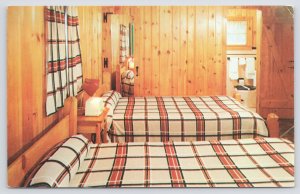 Roadside~Beds & Bathroom @ Youngs Tourist Court Westport MA~Vintage Postcard