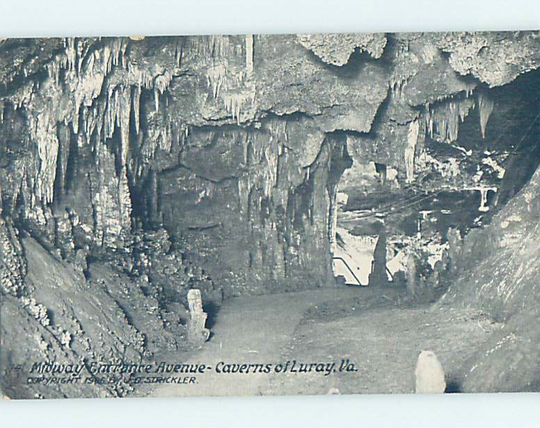 Divided-back CAVERNS SCENE Luray - Near Harrisonburg Virginia VA AD4952