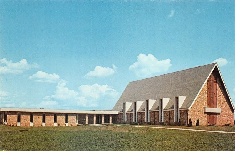 Sturgis Michigan~Presbyterian Church~Large Cross Display~1950s Postcard