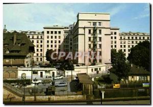 Modern Postcard Sevres L Hopital Foch