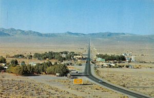 BAKER, CA Highway 91 & 466 Roadside California ca 1950s Vintage Postcard