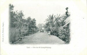 PC CPA LAOS, INDOCHINA, UNE RUE DE LUANG PRABANG, (b23454)