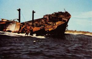 Wake Island Suva Maru Micronesia Japanese Supply Ship Wreck Postcard K90549 