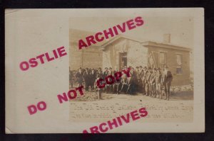 Gallatin MISSOURI RPPC 1907 JESSE JAMES GANG 1st Robber BANK Survivors?  Posing