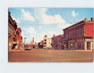 Postcard Pearl Street, Looking East, Union City, Indiana