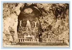 Vintage RPPC Real Photo Alter Of The Grotto Portland, Oregon. Postcard P217