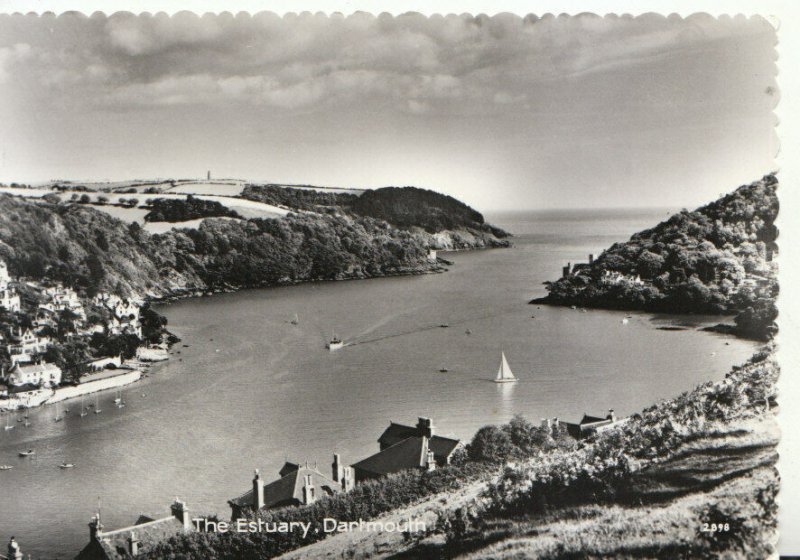 Devon Postcard - The Estuary - Dartmouth - Real Photograph - Ref TZ4935