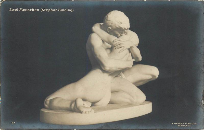 Vintage art postcard nudes sculpture two lovers kissing ( Stephan Sinding )