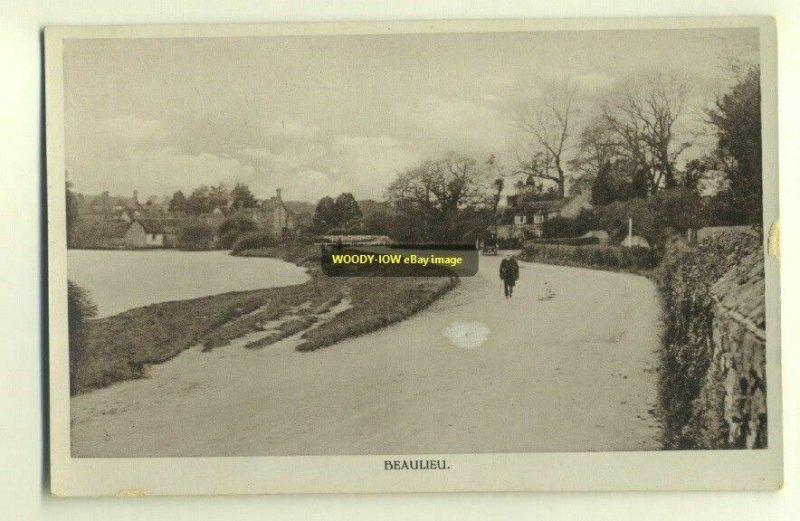 tp2652 - Beaulieu , Hampshire - postcard 