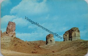 Buttes at Green River Wyoming Postcard PC268