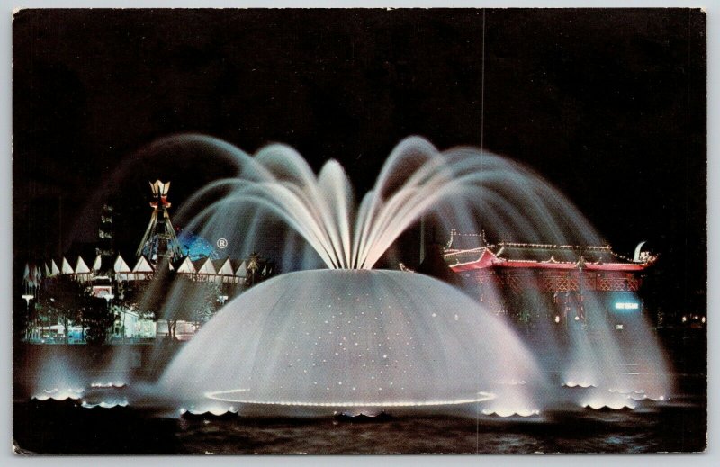 New York City~Lunar Fountain @ Night~1964 Worlds Fair Postcard
