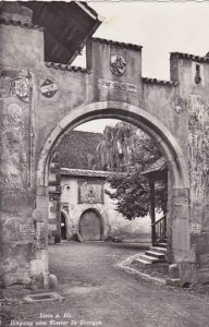 Schweiz Stein am Rhine Eingang zum Kloster St Georgen