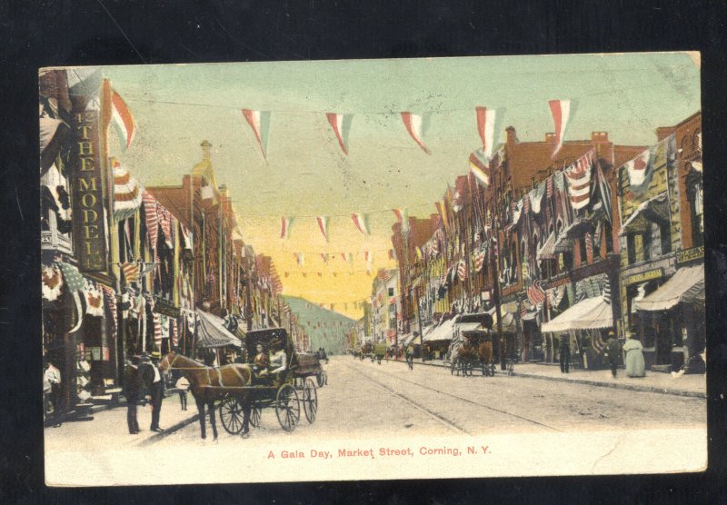 CORNING NEW YORK DOWNTOWN MARKET STREET SCENE VINTAGE POSTCARD NY