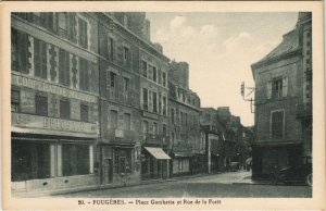 CPA Fougeres Place Gambetta et Rue de la Foret (1237692)