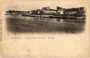 CPA Montereau Le Quai d'Yonne et la Ville FRANCE (1289681)