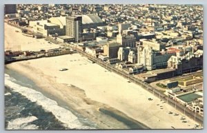 Marlborough-Blenheim Hotel Postcard - Atlantic City - New Jersey