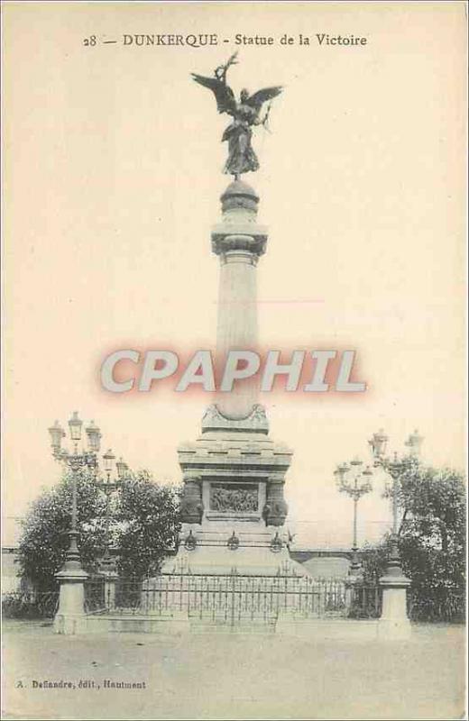 CPA Dunkerque Statue de la Victoire 