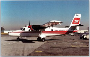 Airplane TWA-TRANS WORLD EXPRESS DeHavilland Canada DHC-6 Twin Otter Postcard