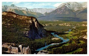 Postcard HOTEL SCENE Banff Alberta AB AR4427