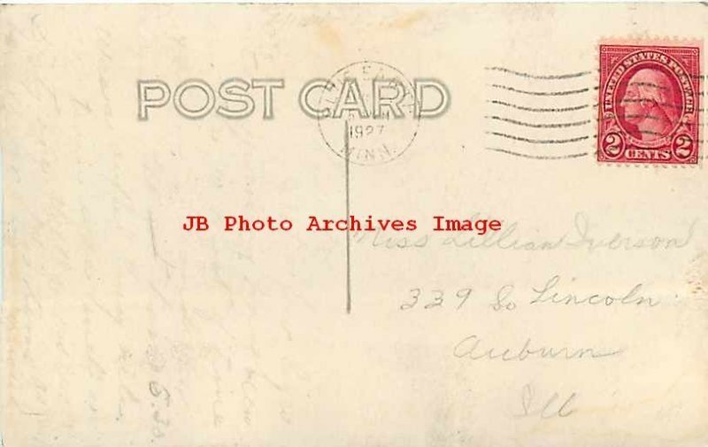 MN, Blue Earth, Minnesota, RPPC, Main Street, Business Section, Stores