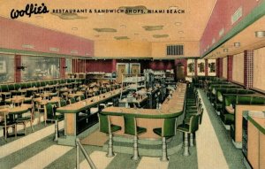 1950s Wolfie's Restaurant Inside View Miami Beach, FL. Postcard F74