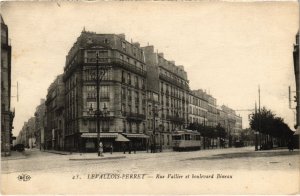 CPA Levallois Perret Rue Vallier et Boulevard Bineau (1311150)