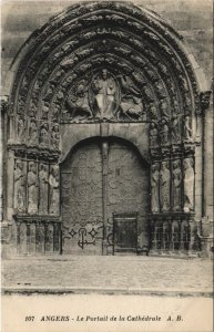 CPA Angers Portail de la Cathedrale FRANCE (1151965)