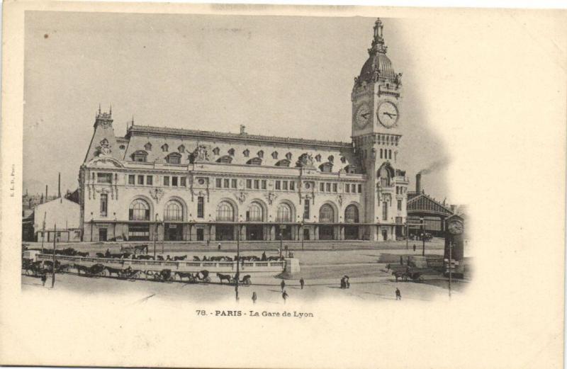 CPA Paris 12e (Dep.75) La Gare de Lyon (51936)