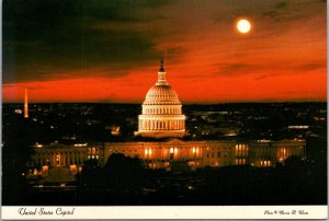 Washington D C The U S Capitol At Night